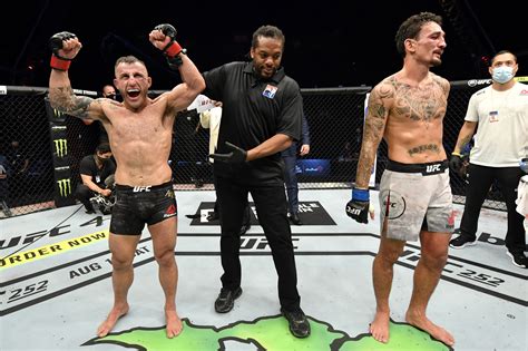 max holloway reach.